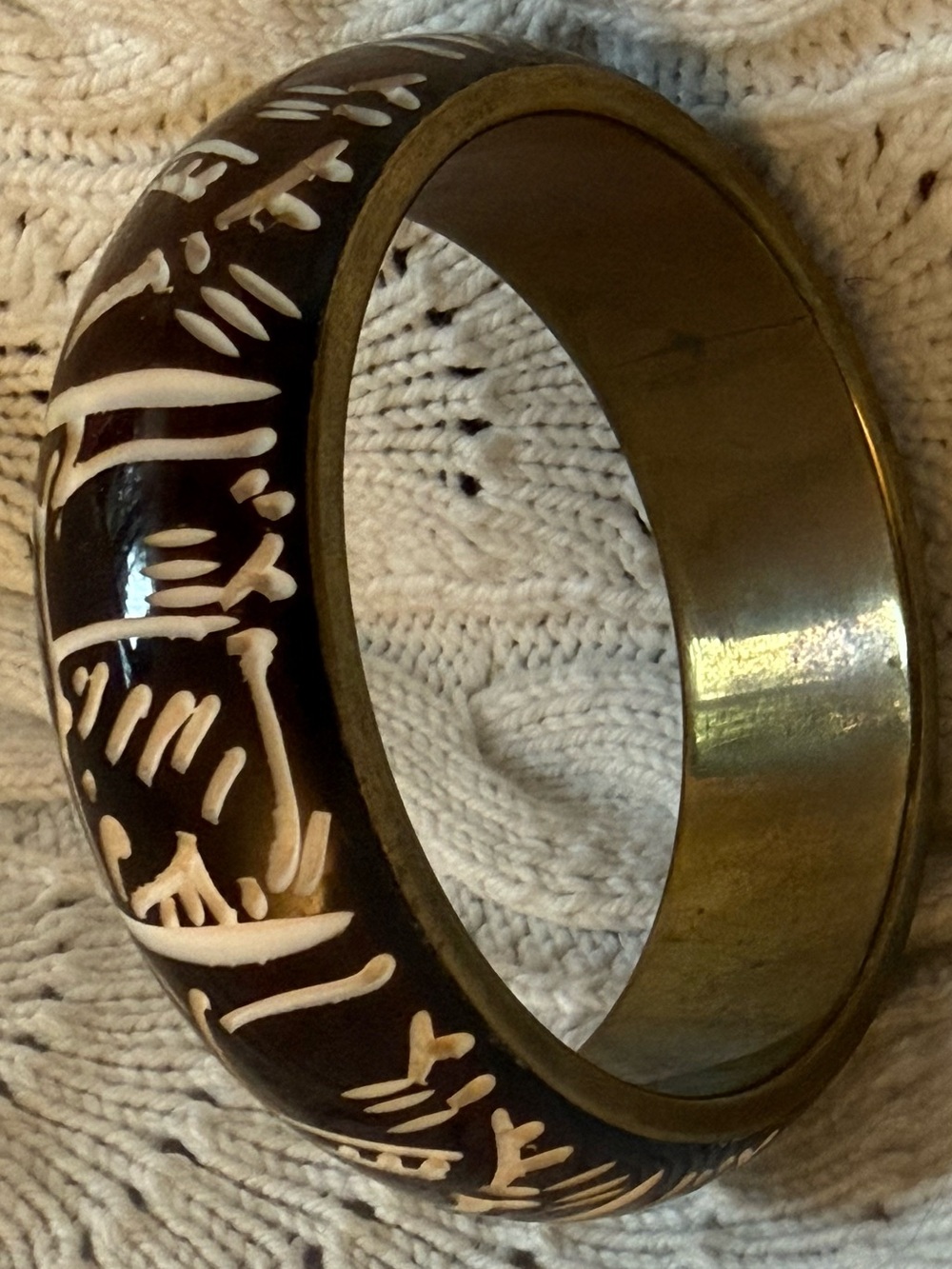 Vintage Brass Boho Carved Tribal Fish Motif Bangle Bracelet 1990 India Abstract